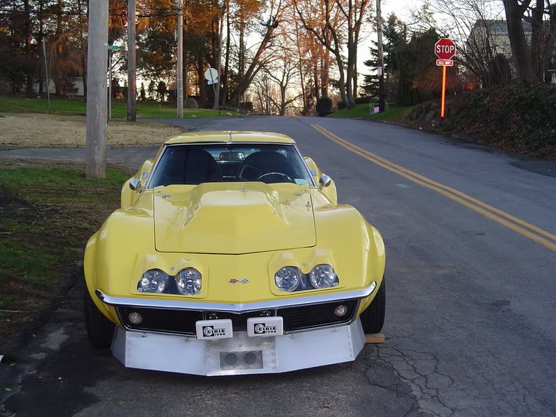 Fixed headlights on a C3 Corvette Forum
